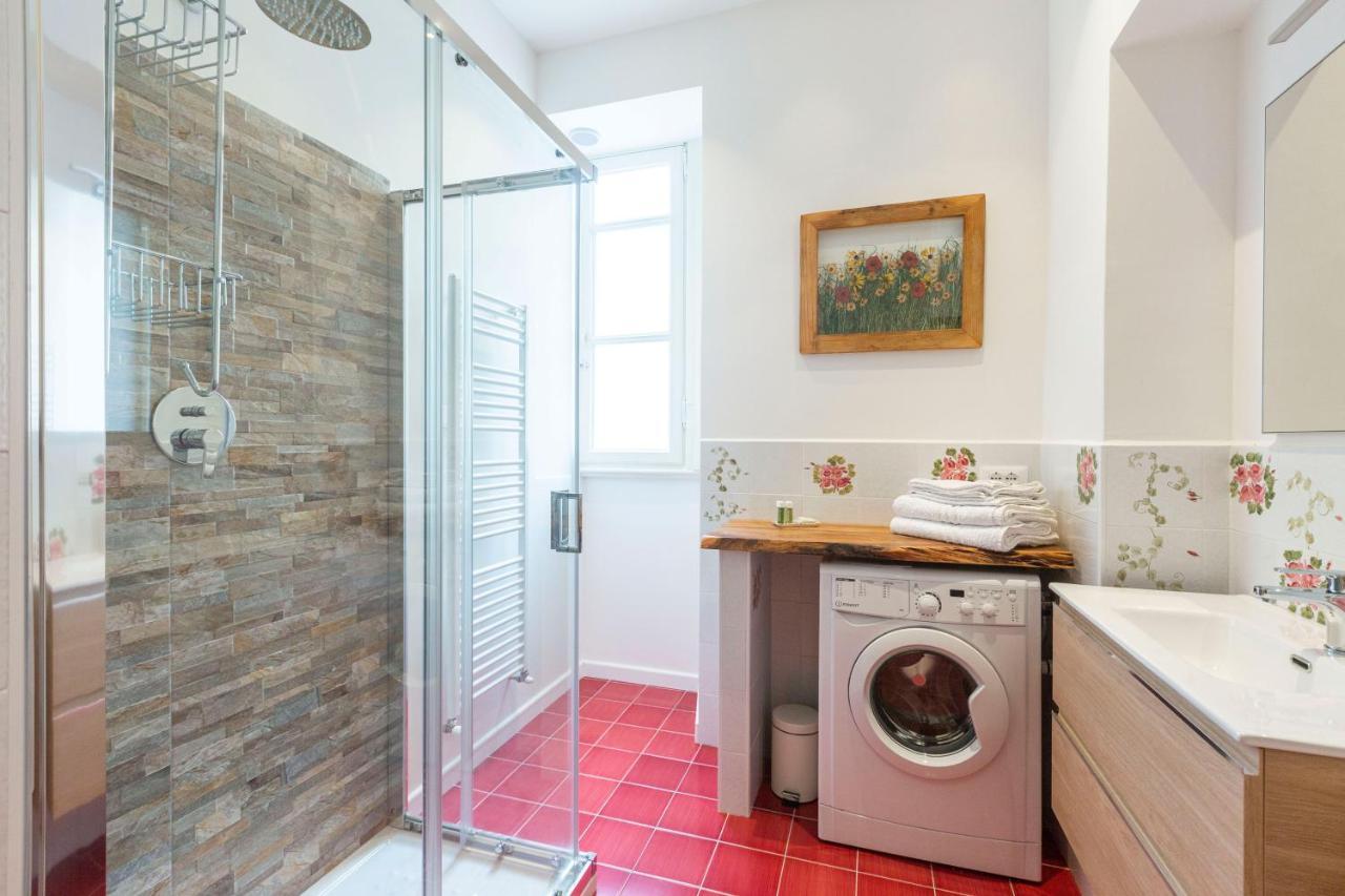Vespucci- Quite Historic Palace Apartment Florenz